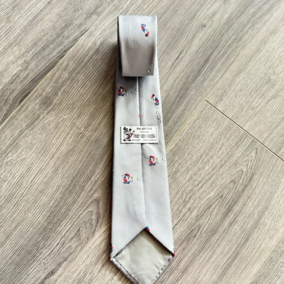 Vintage Disney Mickey Mouse grey silver golf tie The tie works - Picture 4 of 6